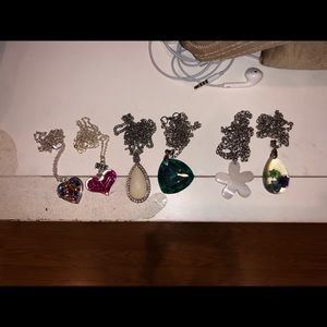 Set of 6 girls necklaces
